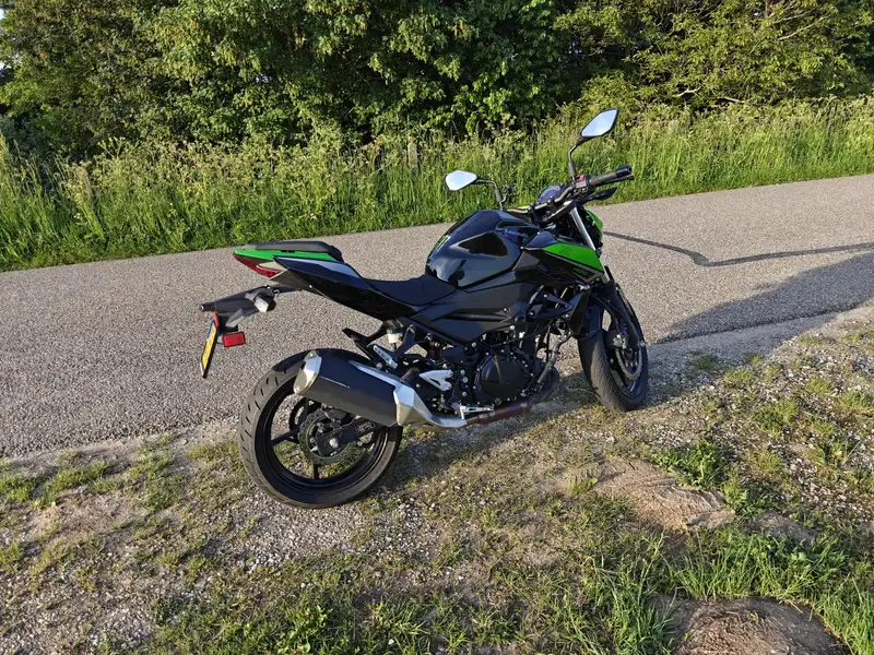 Kawasaki Z400 - foto 3