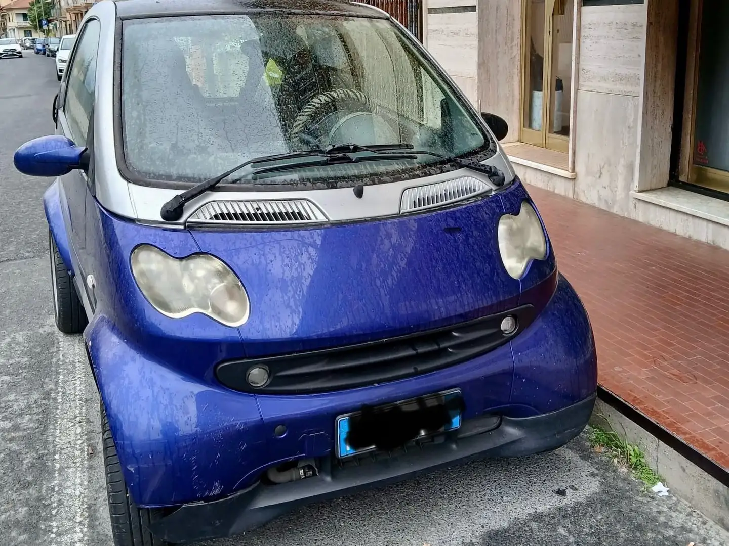 smart city-coupé/city-cabrio Smart fortwo 700 coupé  passion Modrá - 2