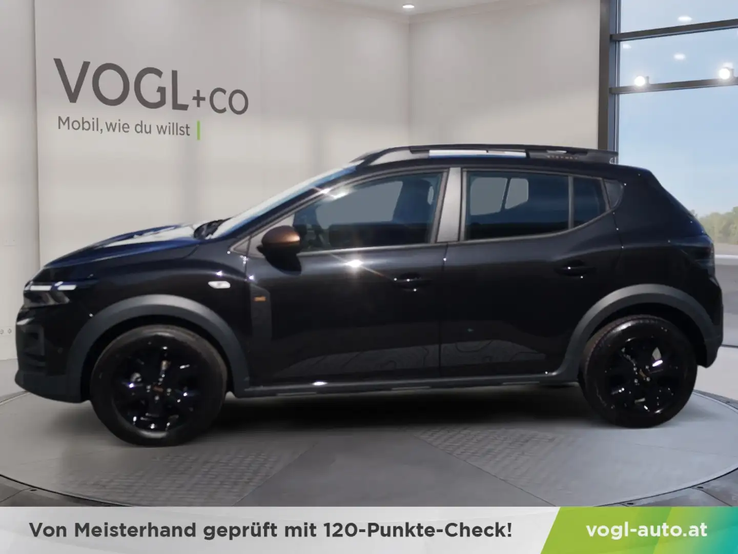 Dacia Sandero PH2 Stepway Extreme TCe 110 Schwarz - 2