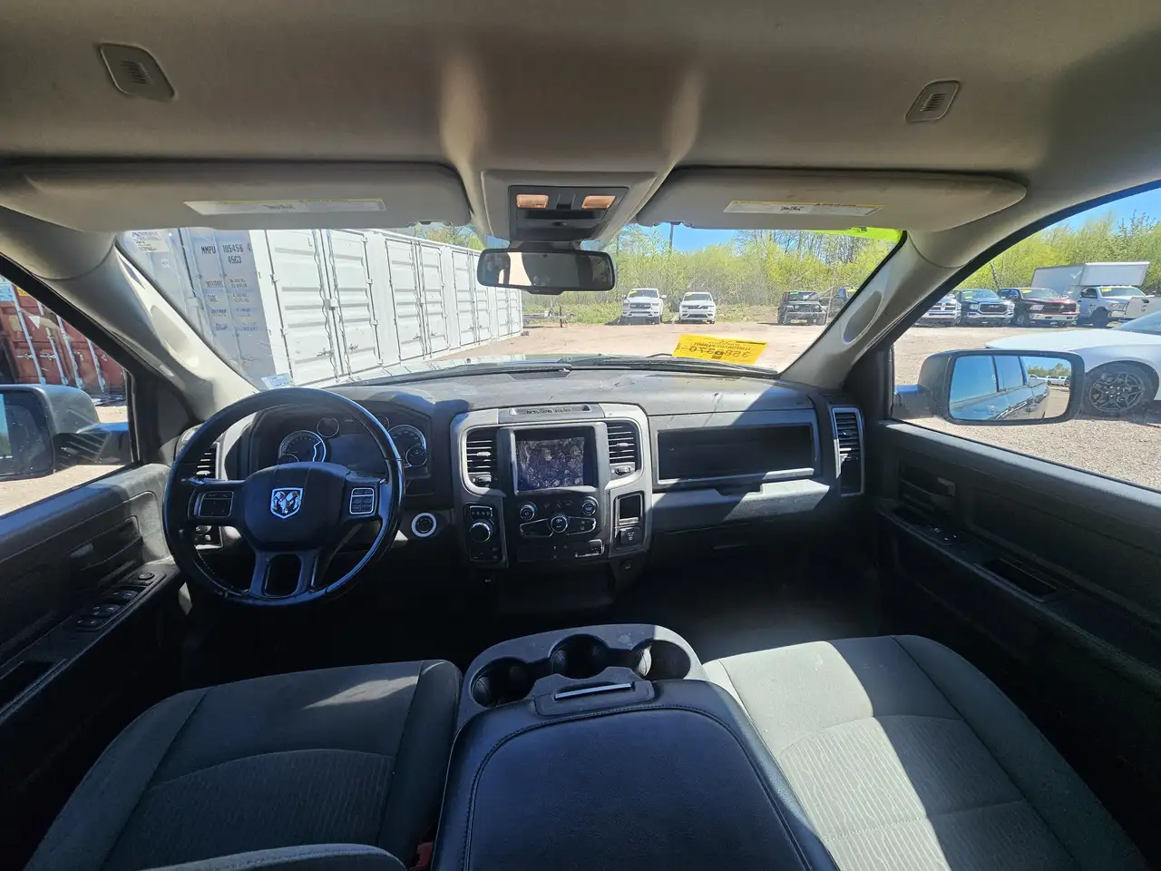RAM 1500 снимка RAM 1500