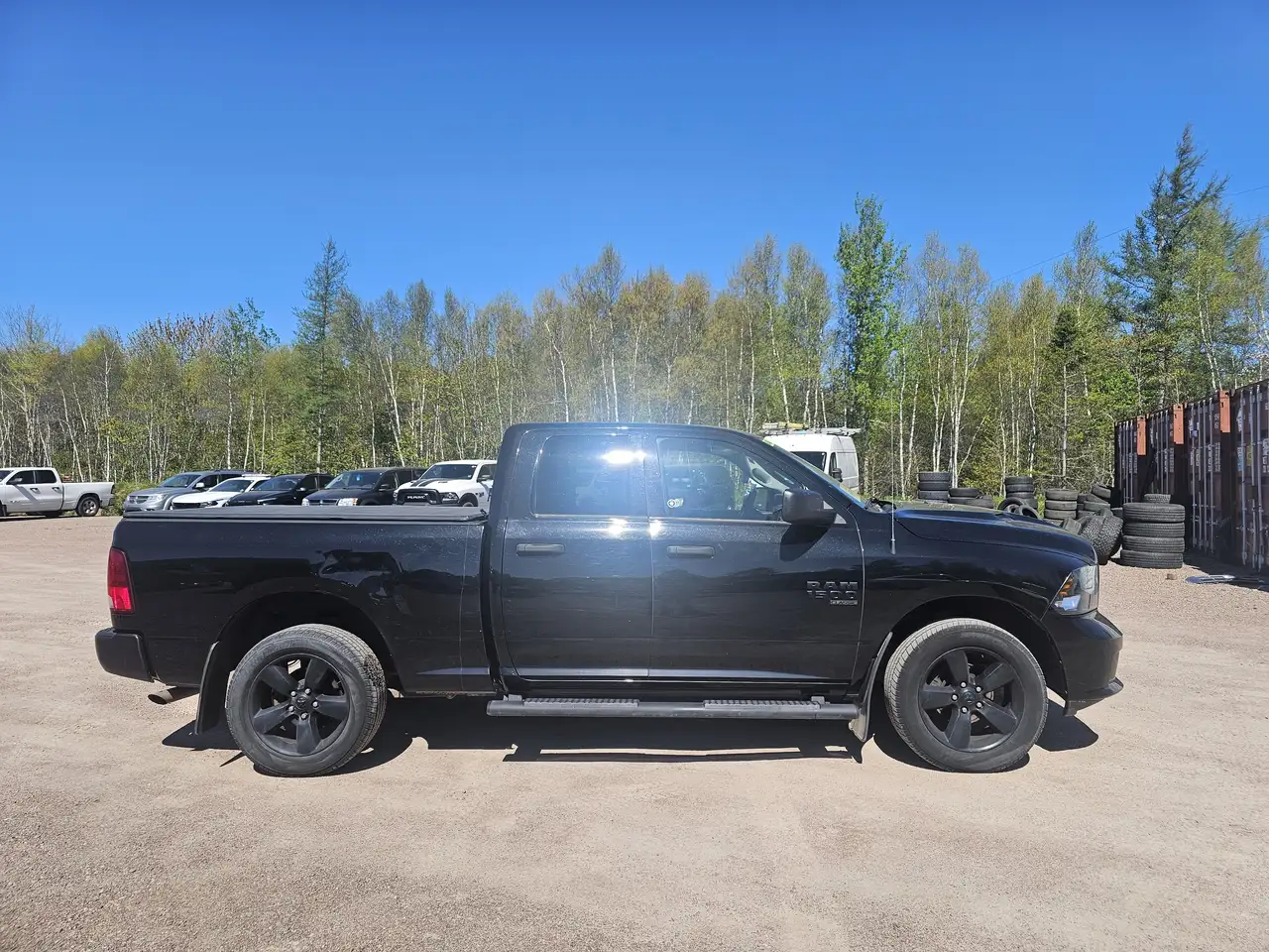 RAM 1500 снимка RAM 1500