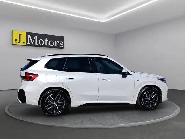 BMW X1 view 6