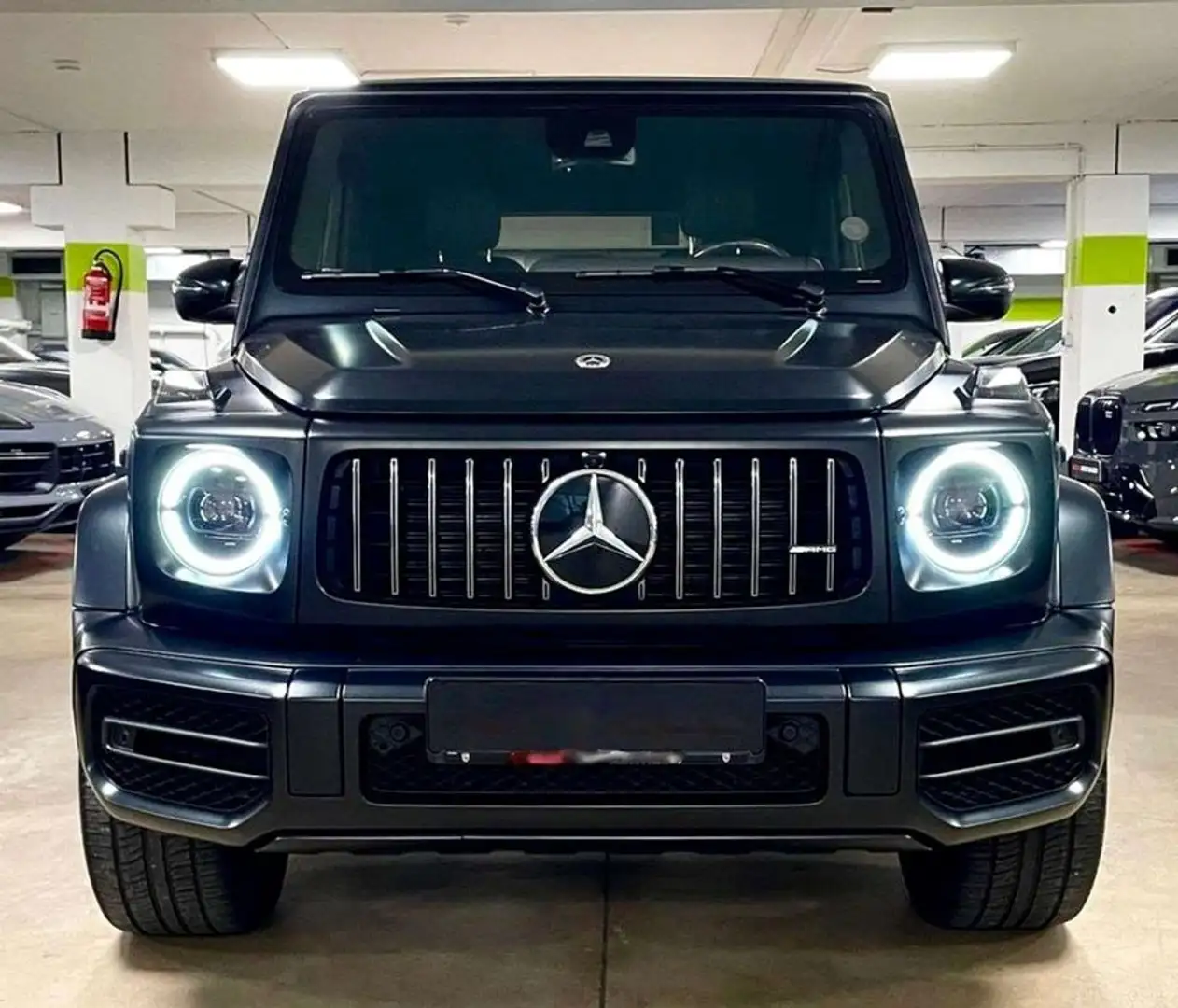 Mercedes-Benz G 63 AMG Negro - 2