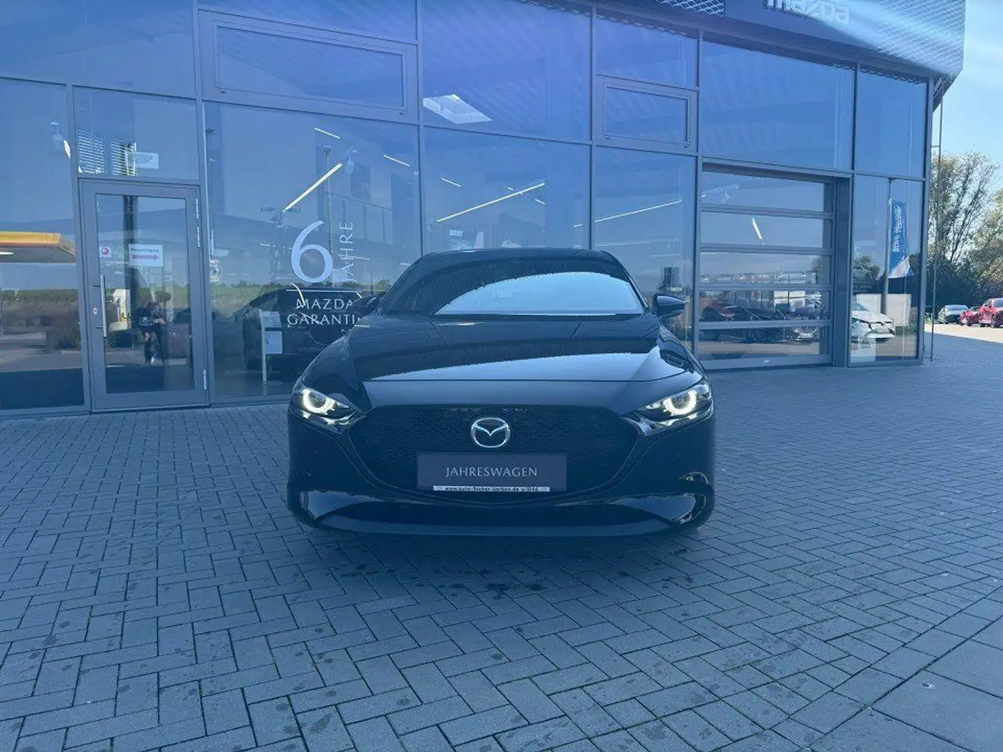 Mazda 3 2.0 (186PS) Autom. Exclusive Daso-P. Desi-P. A Schwarz - 2