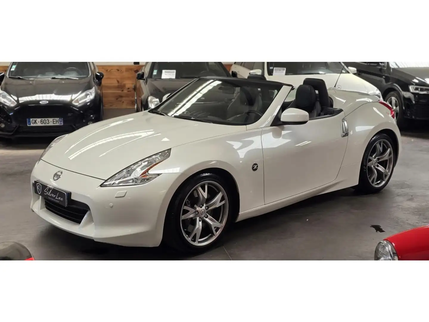 Nissan 370Z ROADSTER CAB 3.7 V6 328 BVA PACK / 1ERE MAIN FRANC Wit - 2