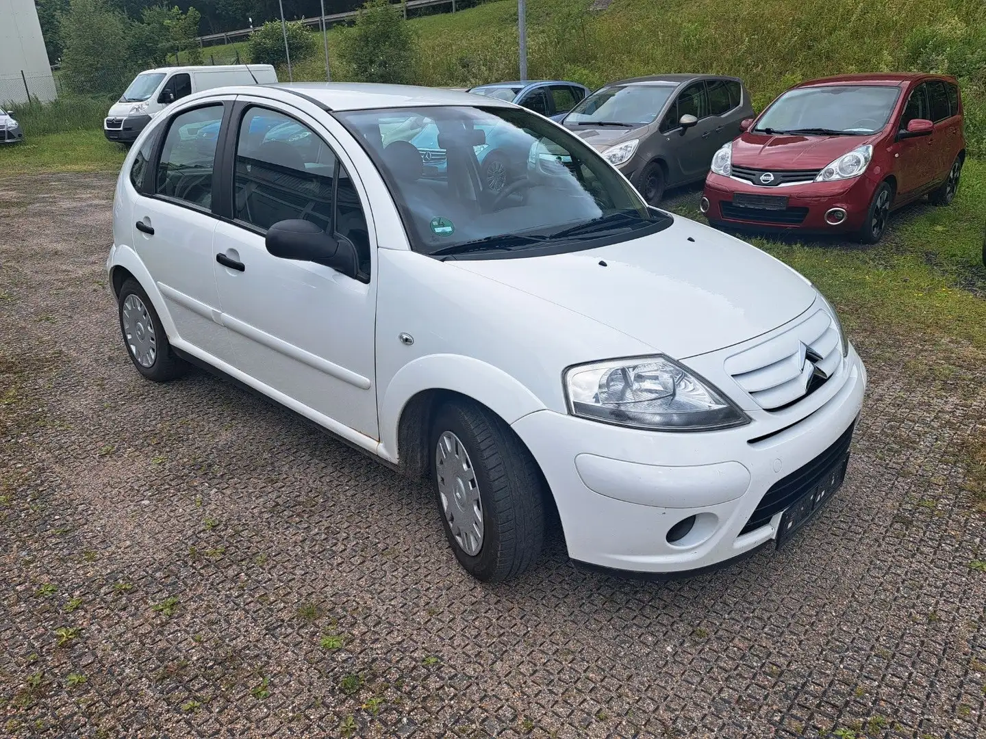 Citroen C3 1.1 Tonic Klima M+S TÜV 12/2026 Wit - 1