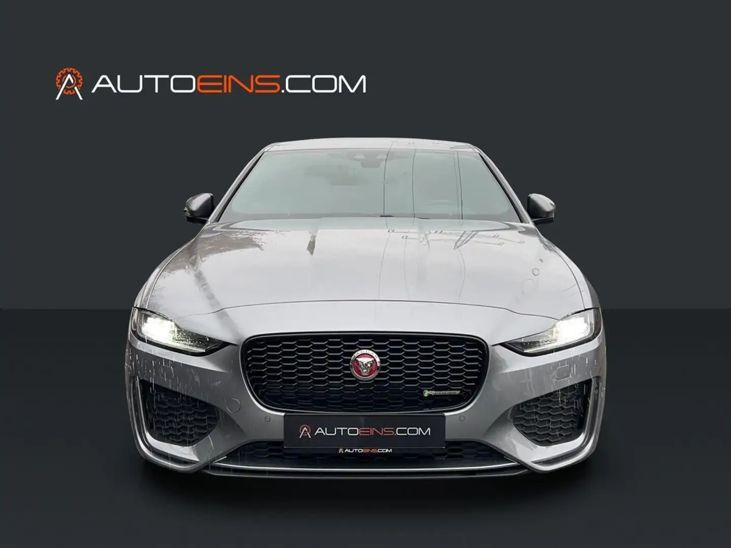 Jaguar XE R-Dynamic SE AWD*Black Pack*LED* Grau - 2