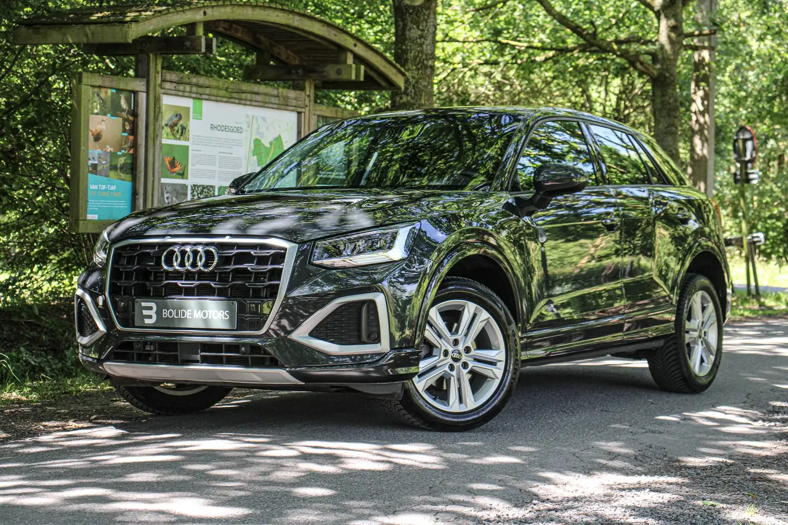 AUDI Q2
