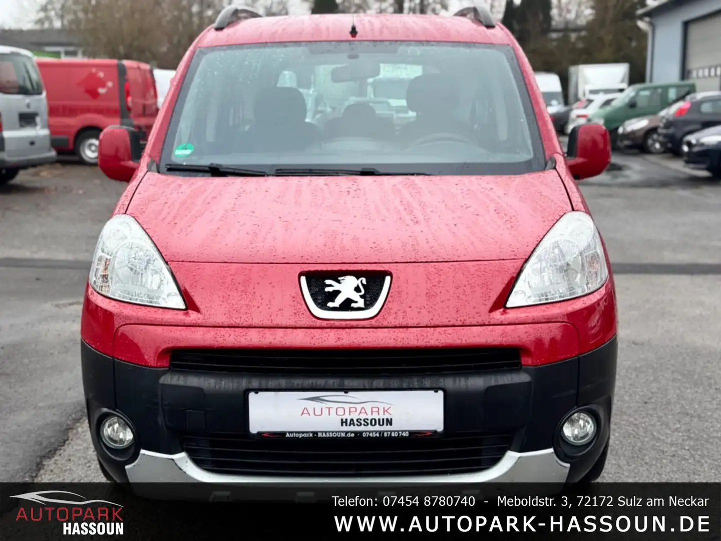 Peugeot Partner Tepee Tendance AHK PDC Klima Rot - 2