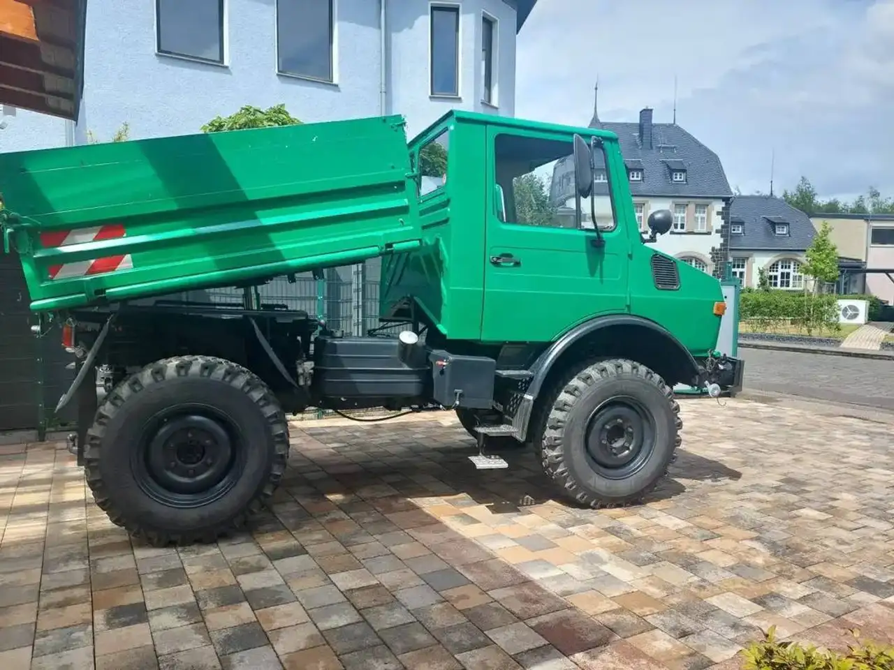 Mercedes-Benz U1000, foto 2