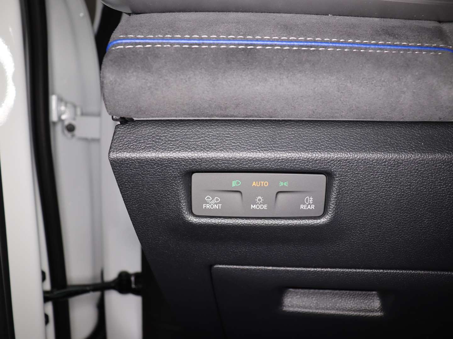 Volkswagen T-CROSS R-Line - - Joinsteer - #4