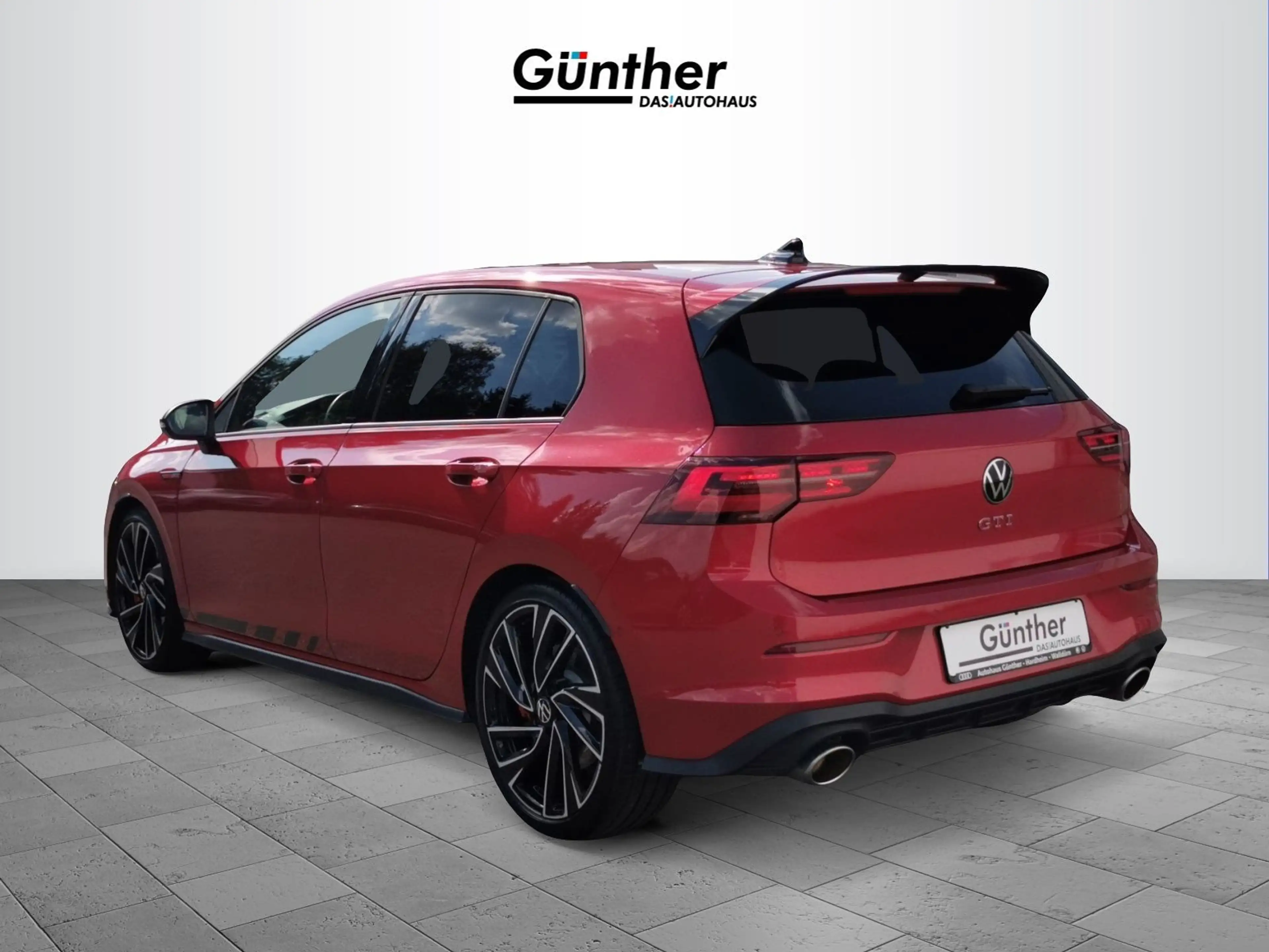 Volkswagen Golf GTI Golf VIII GTI 221 kW Clubsport +HEAD-UP+PANO+DCC — photo 4