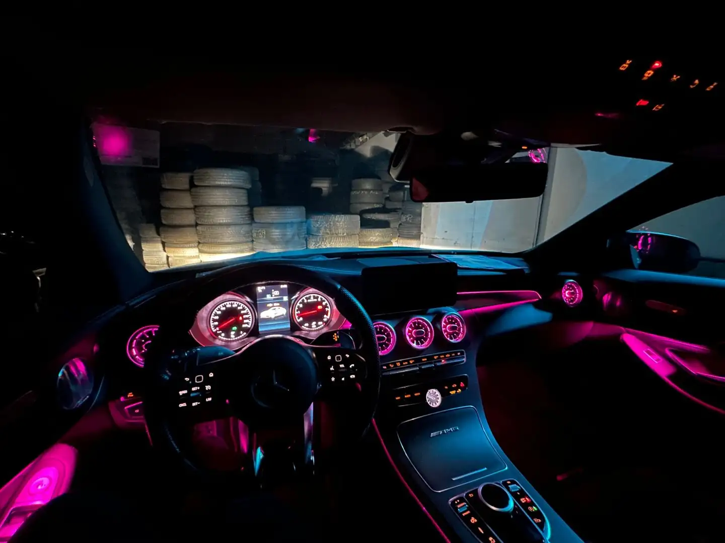 Mercedes-Benz C 63 AMG C63 NIGHT-FACELIFT-PANO-MULTIBEAM-AMG AUSPUFF-NR Silber - 2