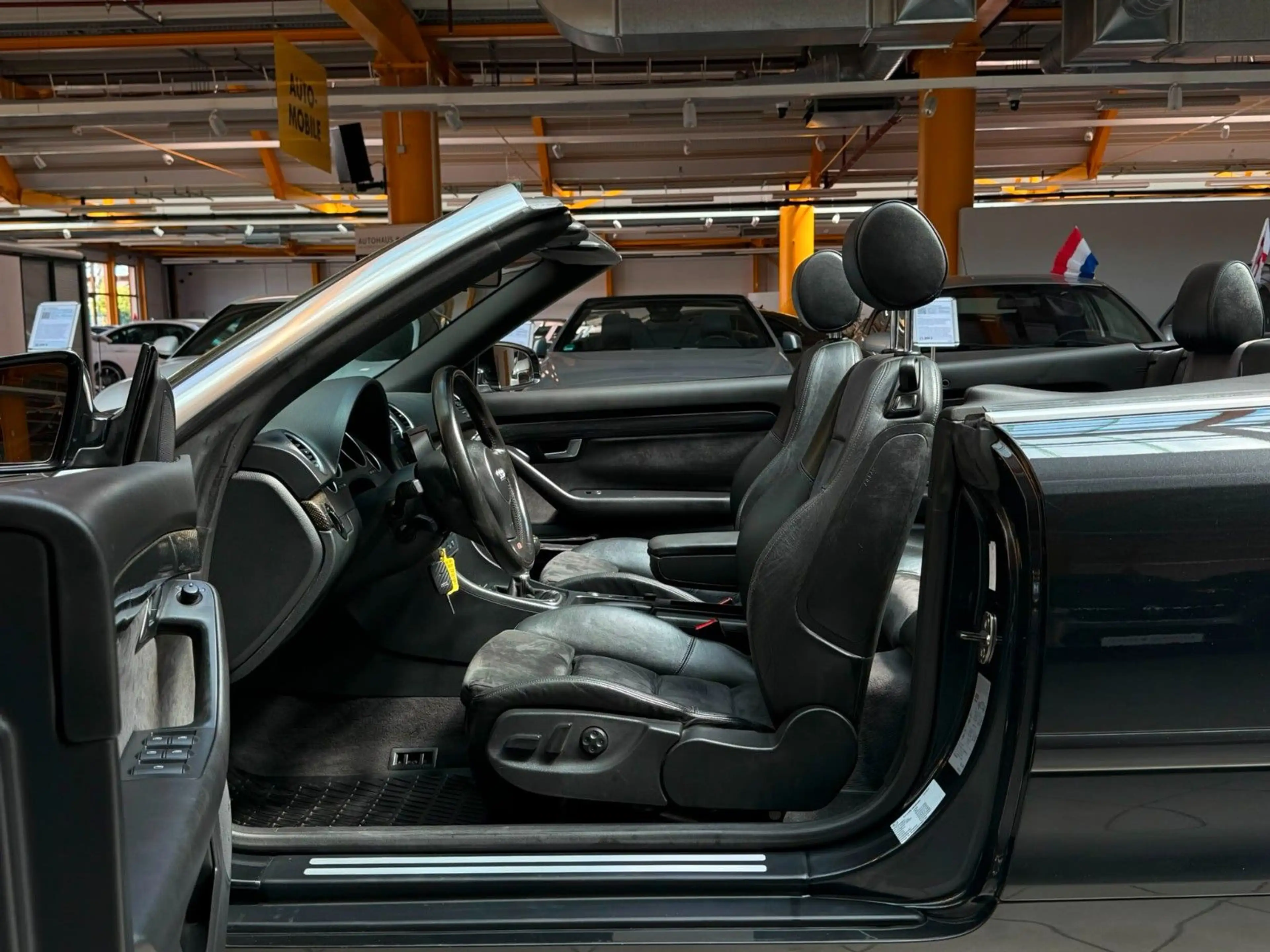 Audi S4 4.2 quattro Cabriolet 2. Hand / LPG — photo 14