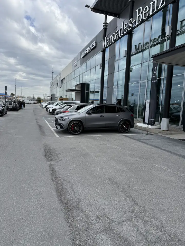 Mercedes-Benz GLA 35 AMG