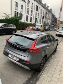 V40 Cross Country 1.5 T3 Momentum Geartronic