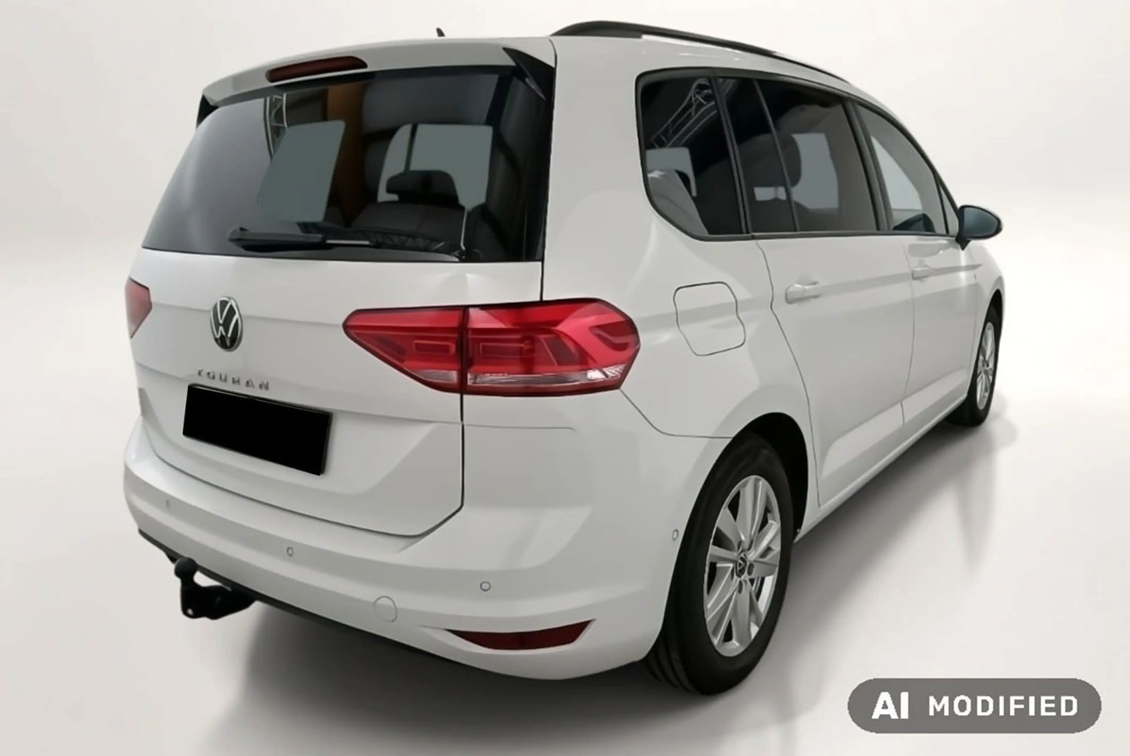 Volkswagen Touran 1,5 IQ.LIGHT+Kamera+Apple+STHZ+7Sitzer+AHK — photo 8