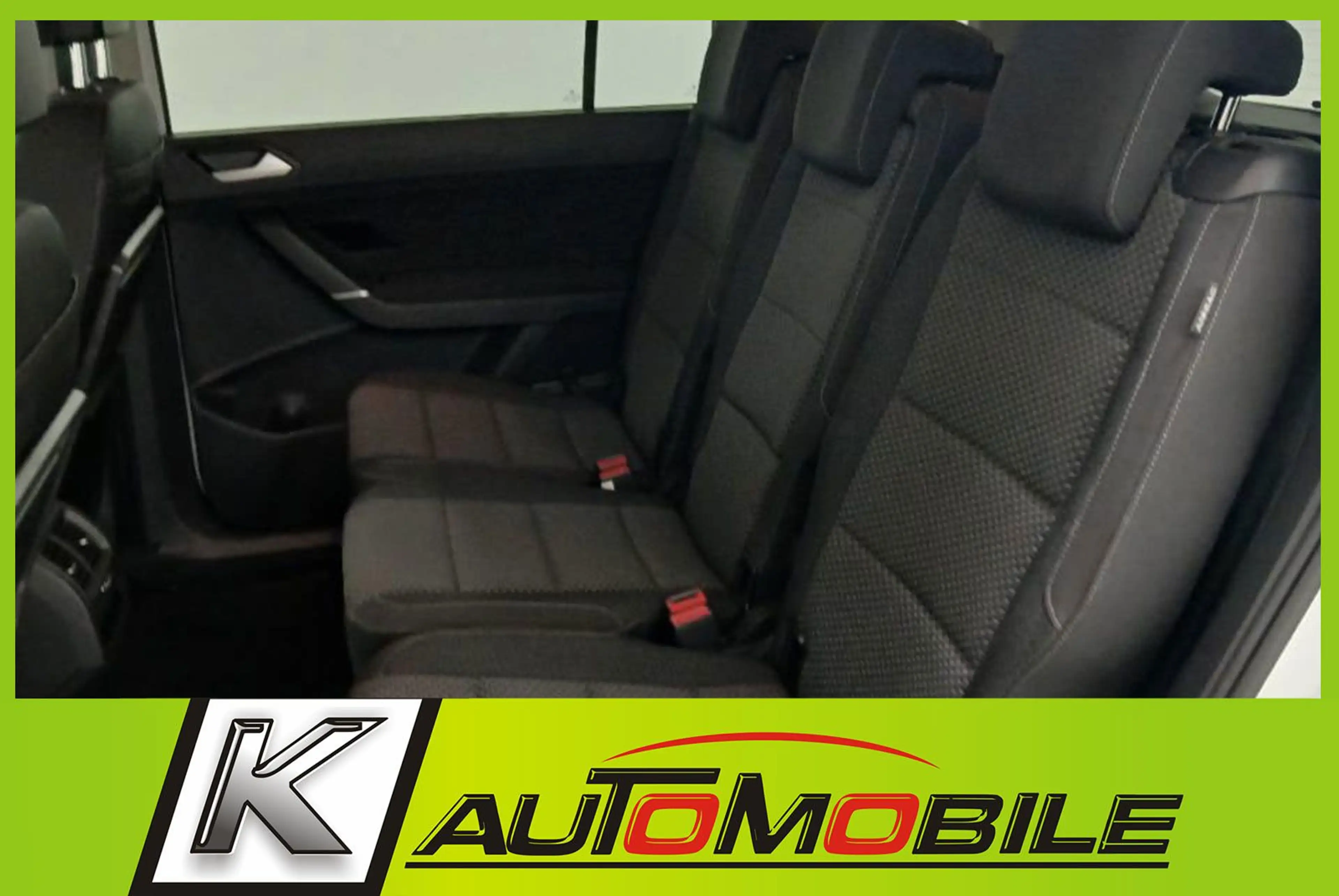 Volkswagen Touran 1,5 IQ.LIGHT+Kamera+Apple+STHZ+7Sitzer+AHK — photo 11