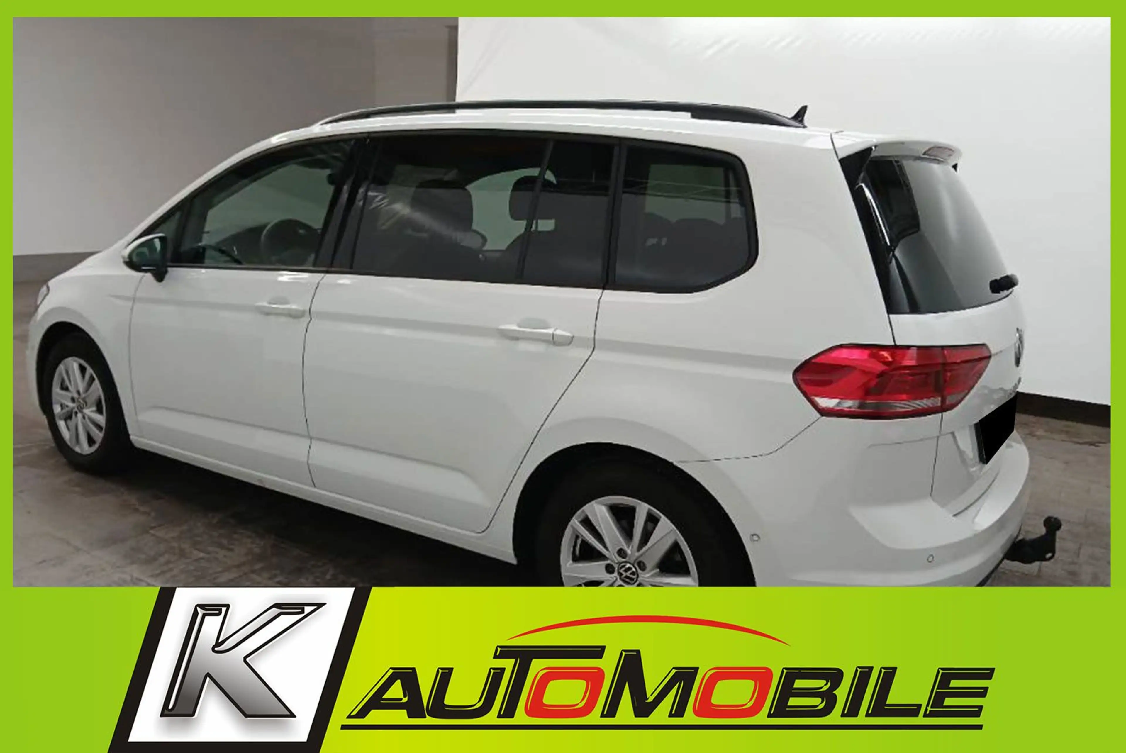 Volkswagen Touran 1,5 IQ.LIGHT+Kamera+Apple+STHZ+7Sitzer+AHK — photo 3