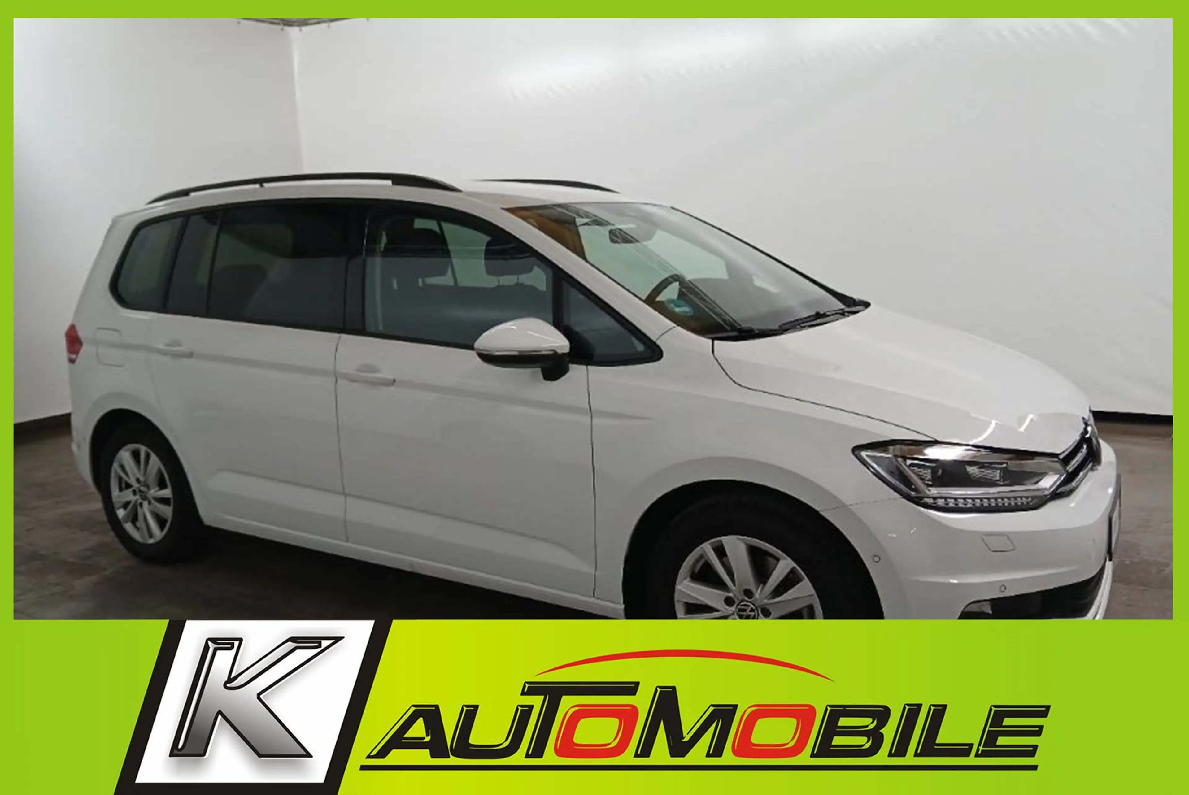 Volkswagen Touran 1,5 IQ.LIGHT+Kamera+Apple+STHZ+7Sitzer+AHK — photo 5