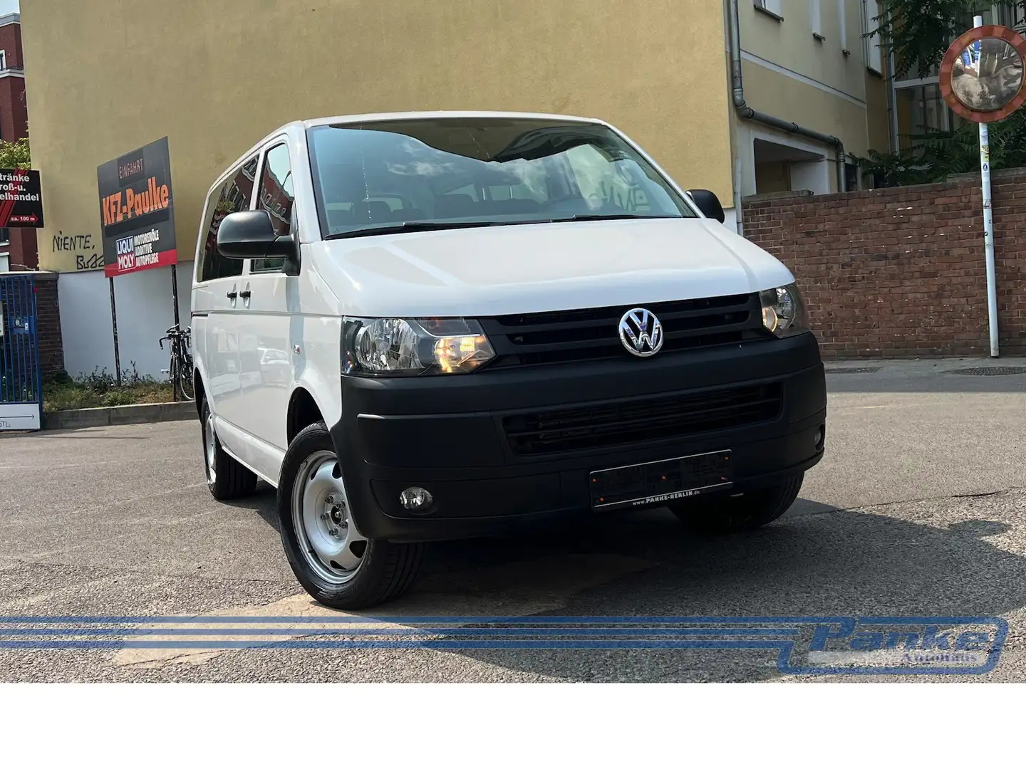 Volkswagen T5 Transporter Kombi 1. Hand 8 sitzer Weiß - 1