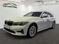 BMW 318 dTouring*LED*Navi*ACC*LiveCockpit*Sportsitze* Weiß - thumbnail 1