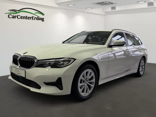 BMW 318 dTouring*LED*Navi*ACC*LiveCockpit*Sportsitze*