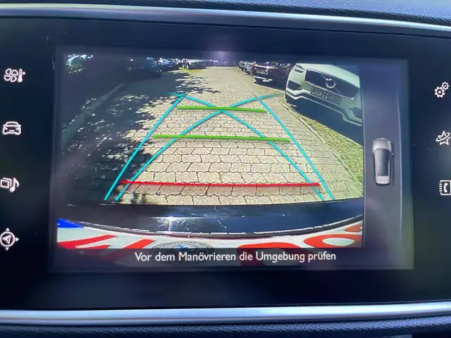 Peugeot 308 view 13