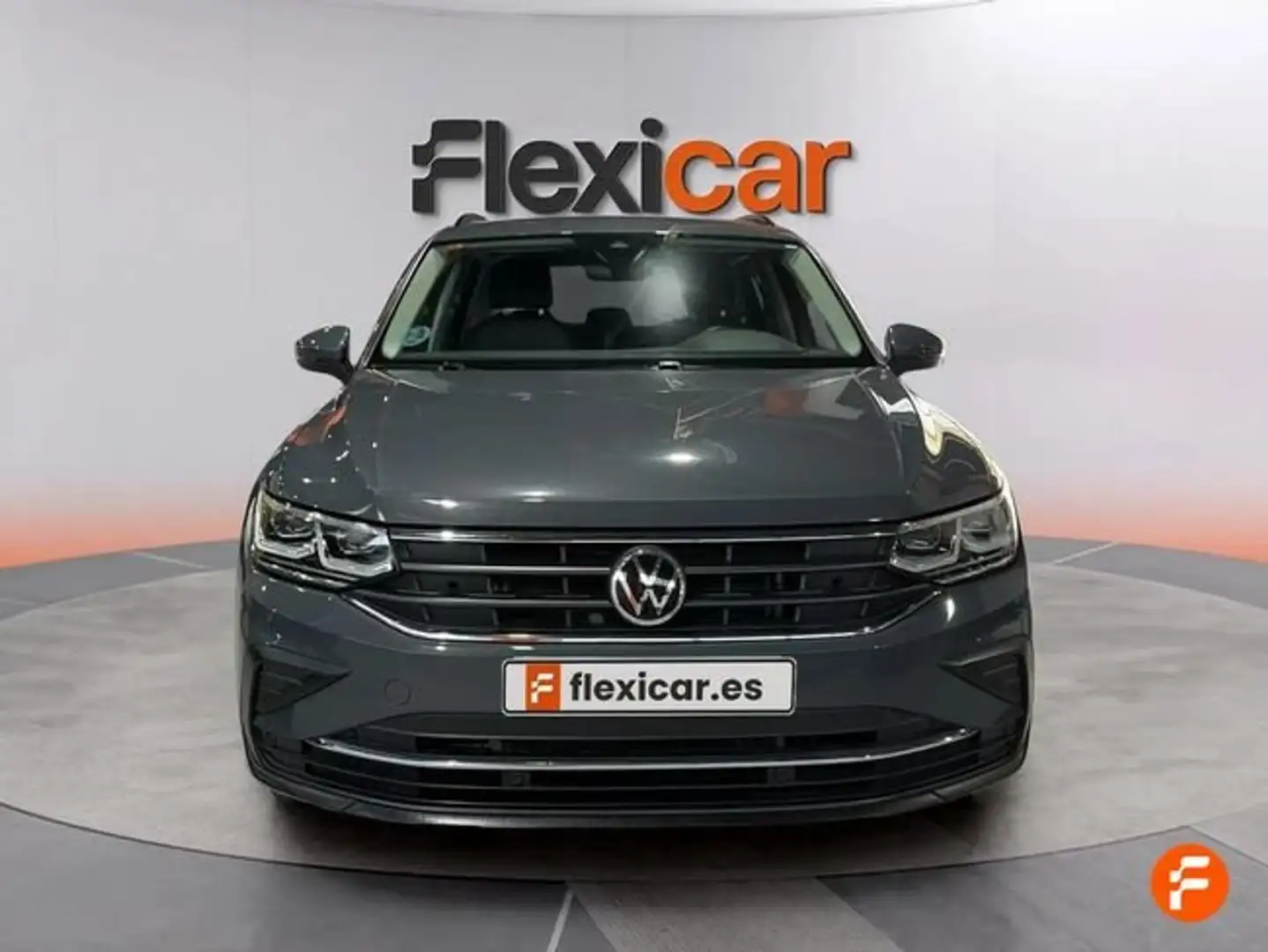 Volkswagen Tiguan 1.5 TSI Life 110kW Gris - 2