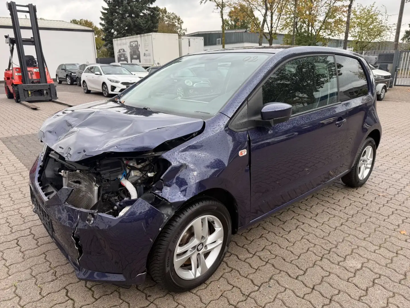 SEAT Mii Chic Blau - 1