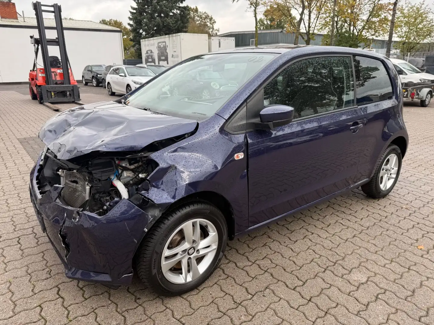 SEAT Mii Chic Blau - 2