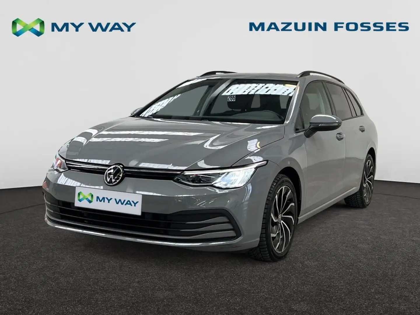 Volkswagen Golf Variant New Golf Variant Life 2.0 TDI SCR 85 kW (115 ch) 6 vitesses manuel Grijs - 1