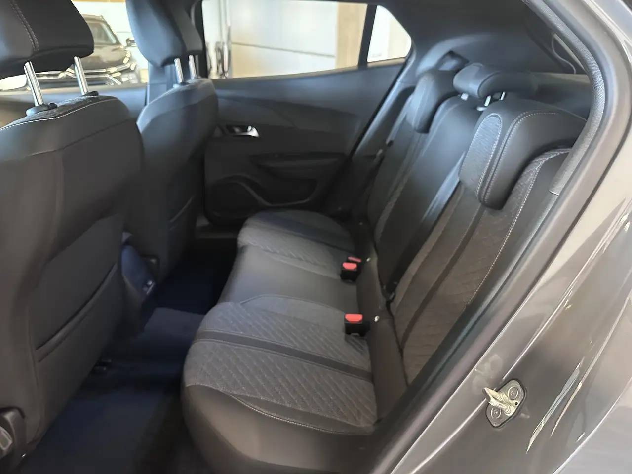 Peugeot 2008 ALLURE 1.2 BENZINE 100 PK MAN 6, миниатюра 23