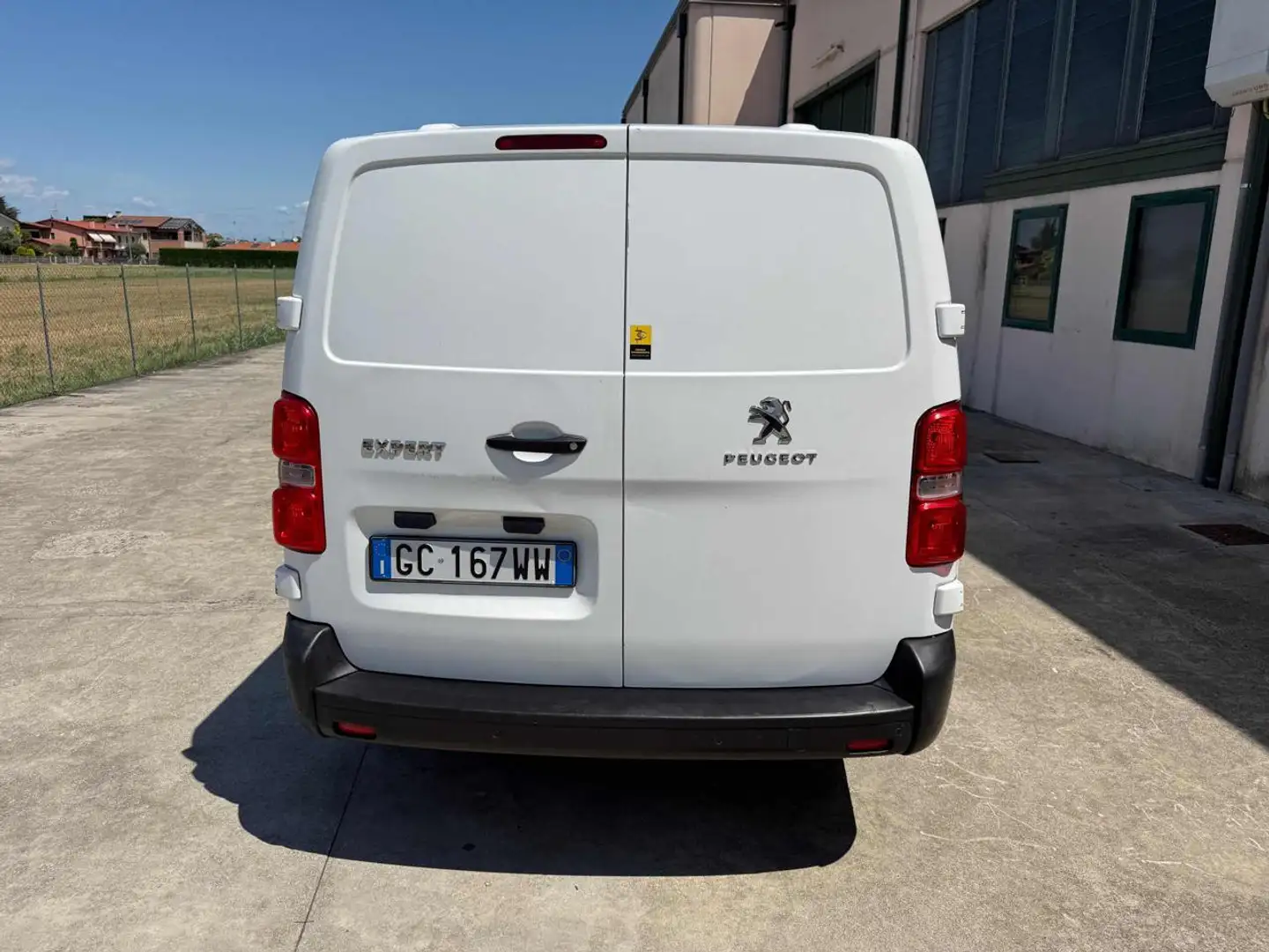 Peugeot Expert BlueHDi 100 S&S PL-SL-TN Furgone Premium Long Bianco - 2