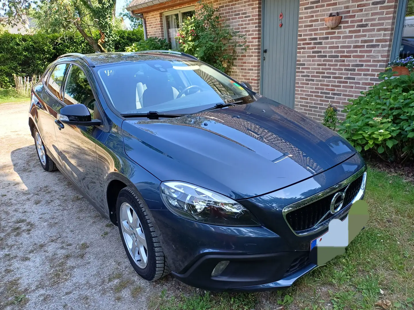Volvo V40 Cross Country V40 Cross Country 2.0 D2 Kinetic Bleu - 1