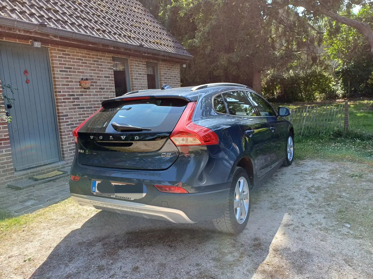 Volvo V40 Cross Country V40 Cross Country 2.0 D2 Kinetic Bleu - 2
