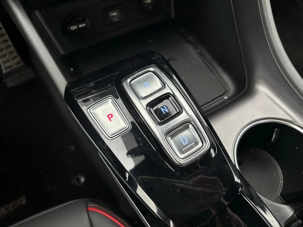 Hyundai SONATA снимка Hyundai SONATA