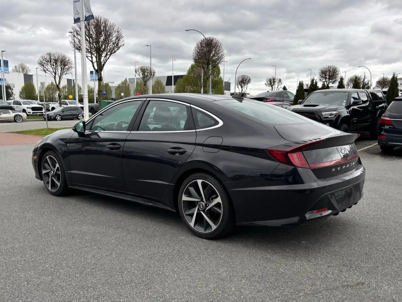 Hyundai SONATA снимка Hyundai SONATA