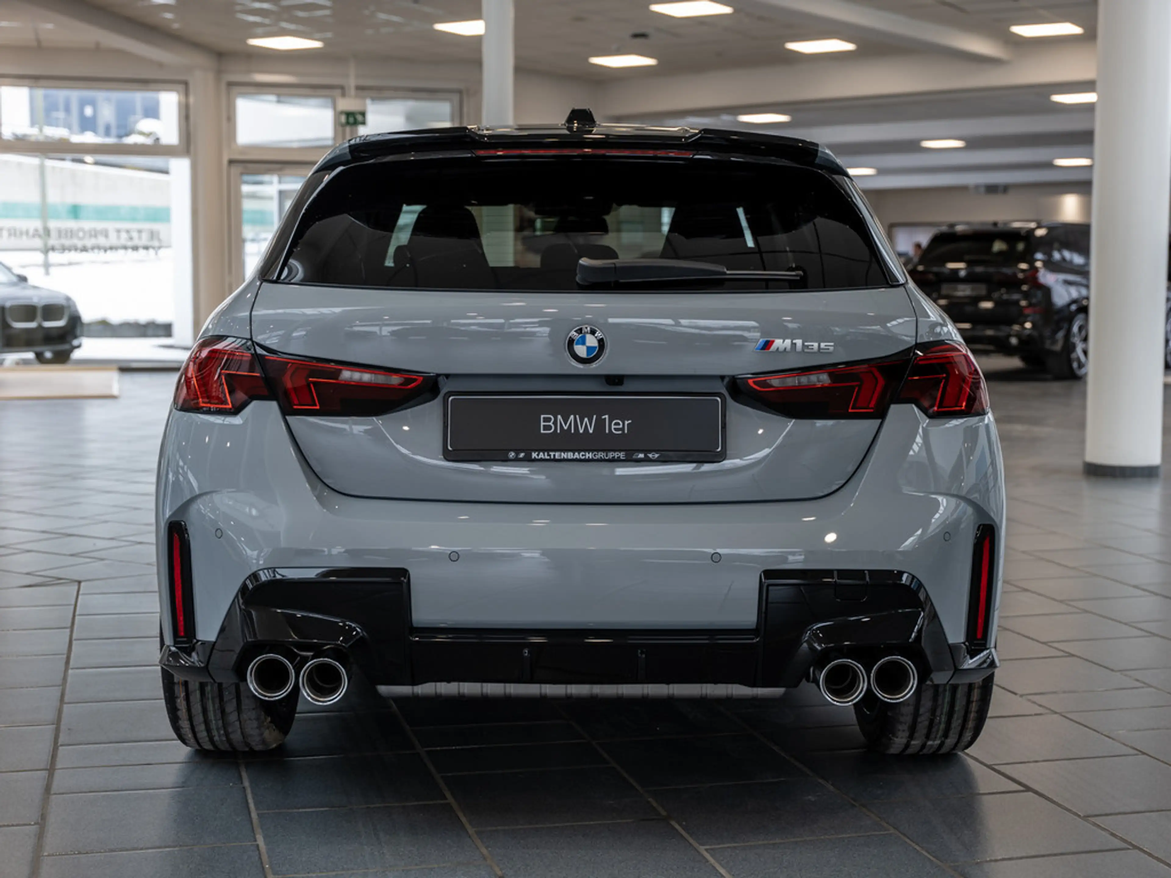 BMW 135 M xDrive LED AHK NAVI H/K KAMERA SHZ PDC — photo 6
