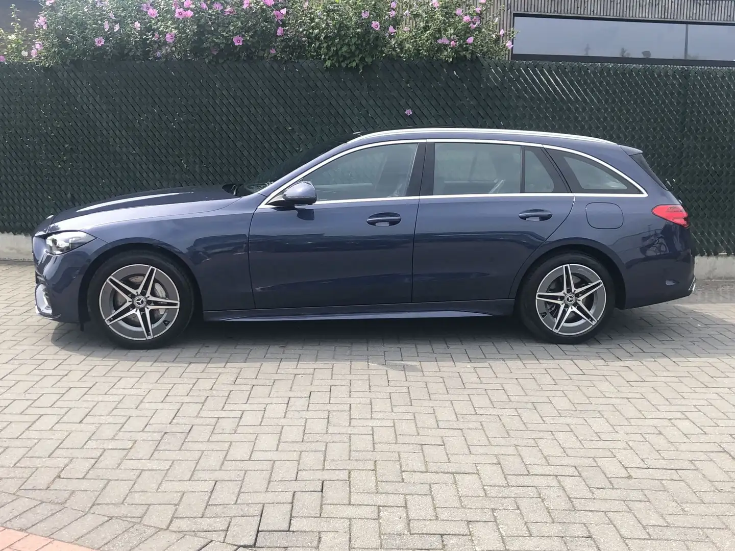 Mercedes-Benz C 300 e AMG Bleu - 2