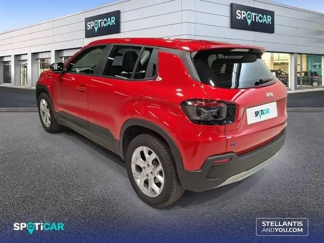 Jeep Avenger view 5