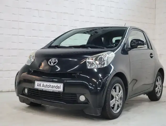 Toyota iQ iQ + Aut. Klimaautomatik AUX