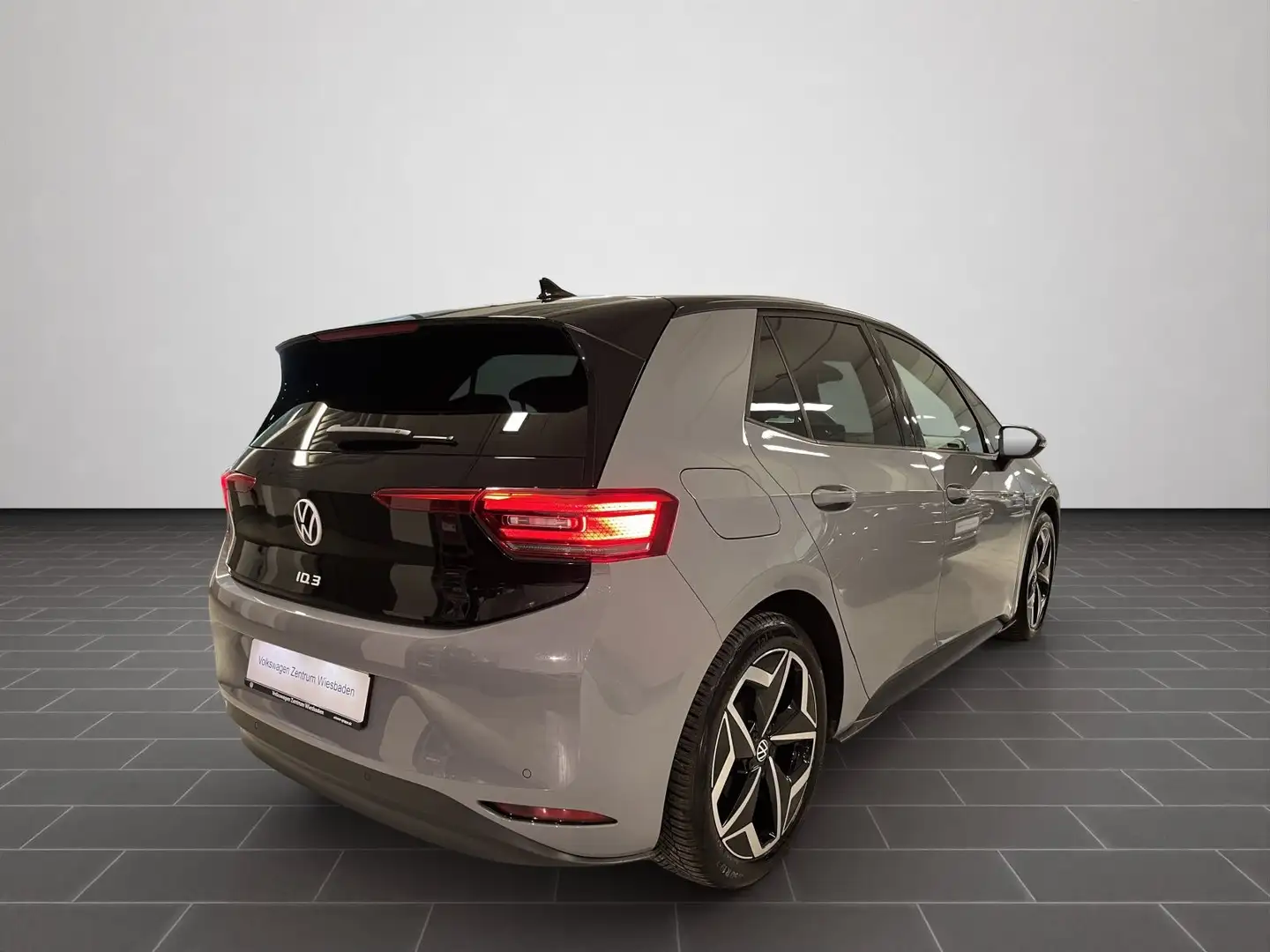 Volkswagen ID.3 Pro Perf. Family 58 kWh, Navi, Sitzh., Kame Gris - 2