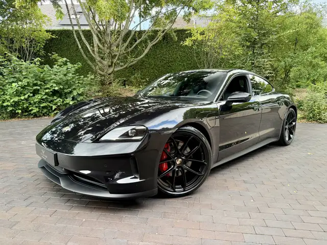 Porsche Taycan 4S 105kWH/BOSE/Pano/ACC/Chrono/Surround/21"