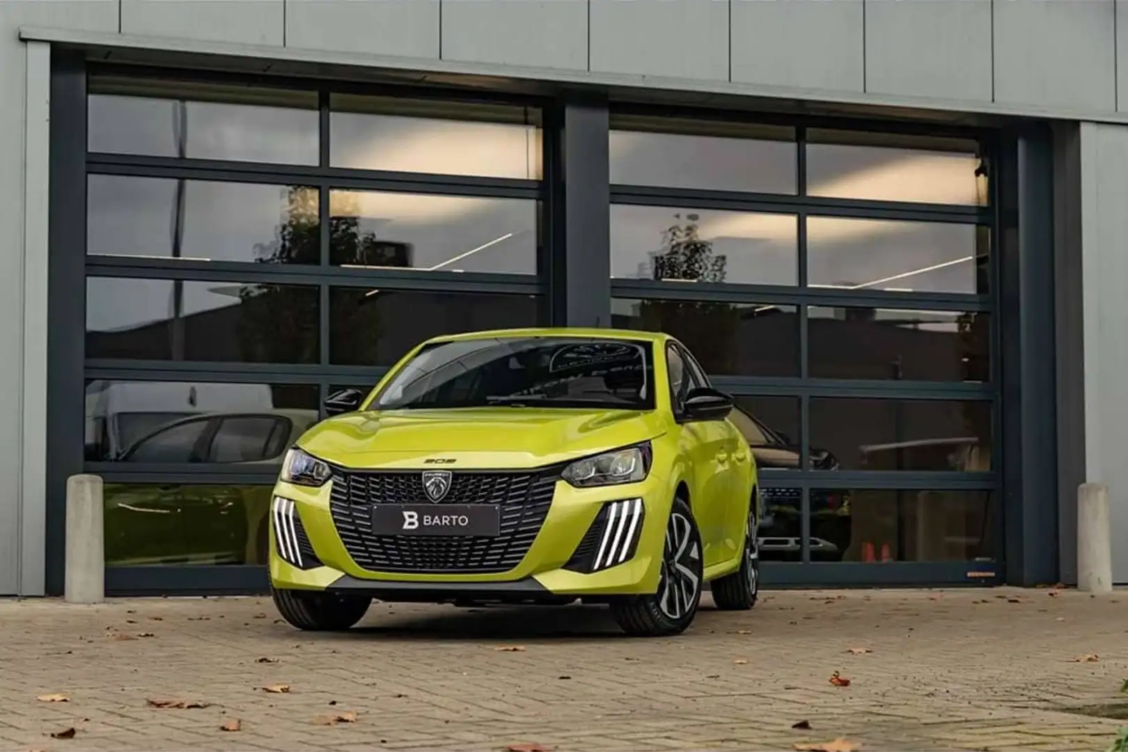 Peugeot 208 Active -1.2 Benz 75pk - Op Voorraad - Nieuw! Geel - 1