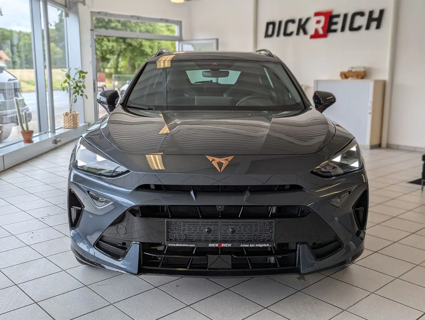 CUPRA Formentor 2.0 TDI Pano Sennh. DCC Kamera Matrix Gris - 2