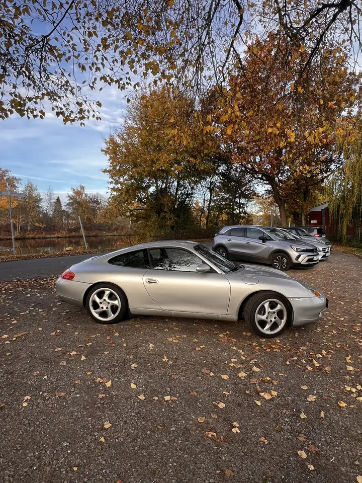 Porsche 996 Carrera Coupe, foto 3