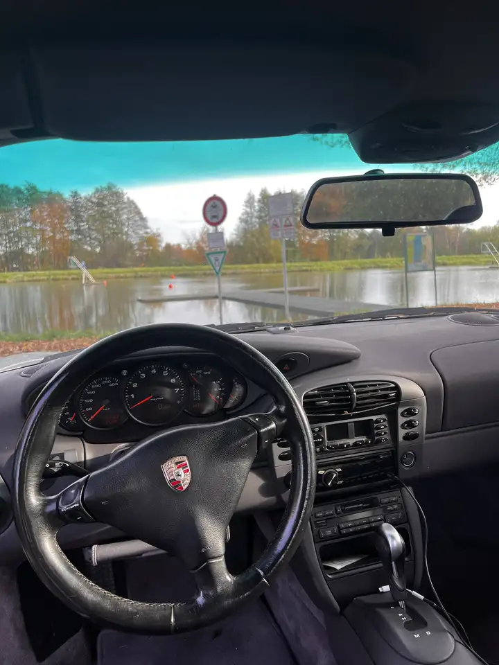 Porsche 996 Carrera Coupe, foto 6