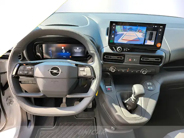 Opel Combo view 8