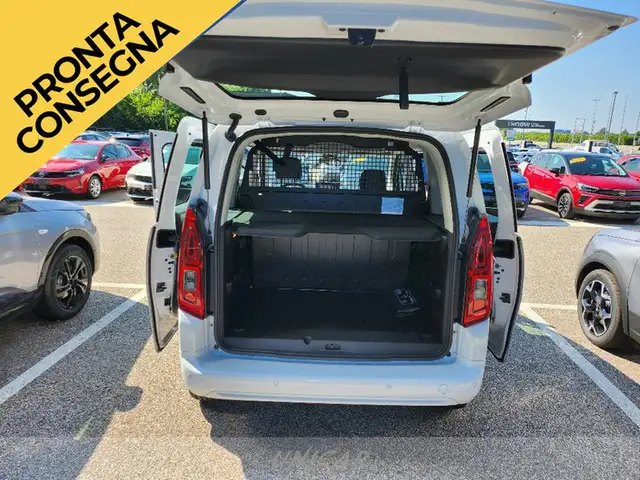 Opel Combo view 7